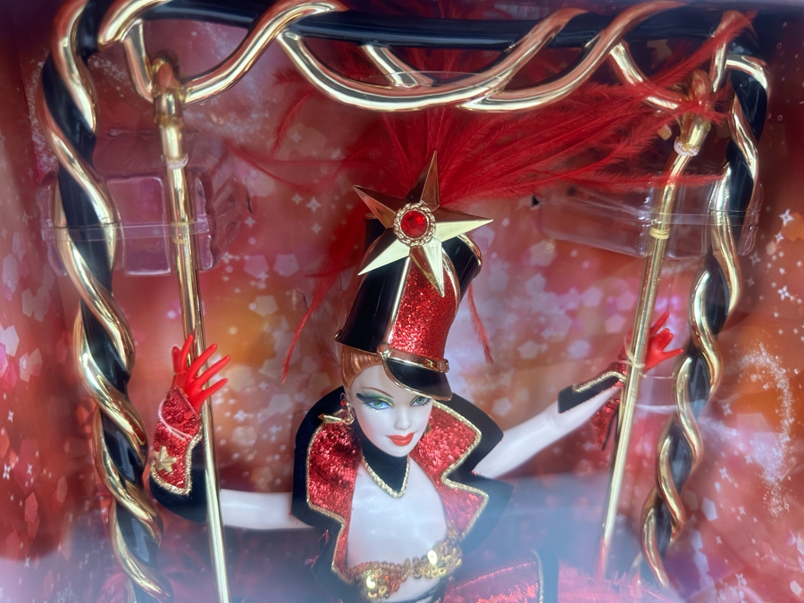 Bob Mackie Circus Limited Edition Of 25,000 Gold Label Collection Mattel Barbie Doll 2010 New In Box R4542 [Photo 5]