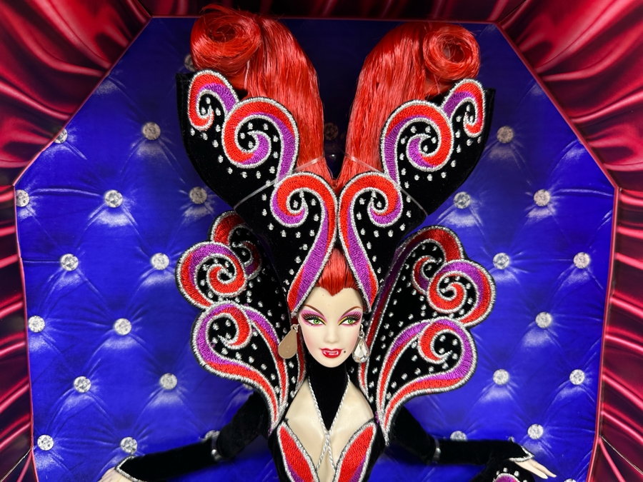 Bob Mackie Countess Dracula Limited Edition Of 3,200 Gold Label Collection Mattel Barbie Doll 2011 New In Box V0454 [Photo 9]