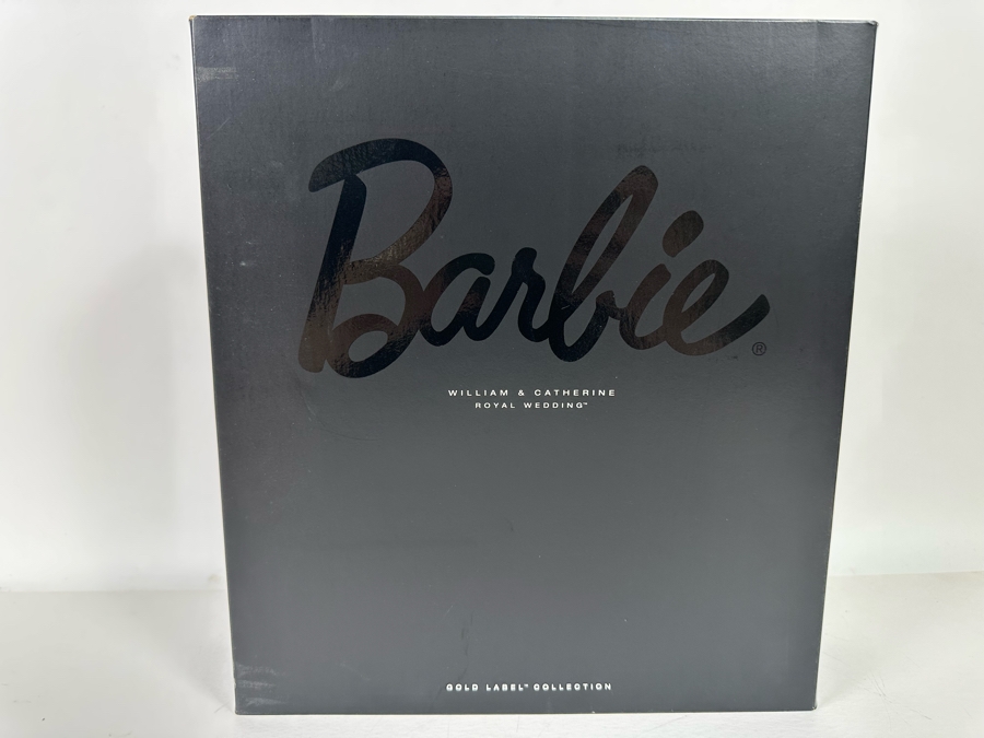 William and Catherine Royal Wedding Limited Edition of 22,500 Gold Label Collection Mattel Barbie Dolls 2011 New In Box W3420 [Photo 8]
