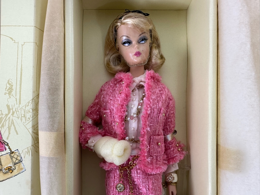 Fashion Model Collection Genuine Silkstone Body Limited Edition Of 12,100 Gold Label Collection Mattel Barbie Doll 2007 New In Box M4969 [Photo 6]