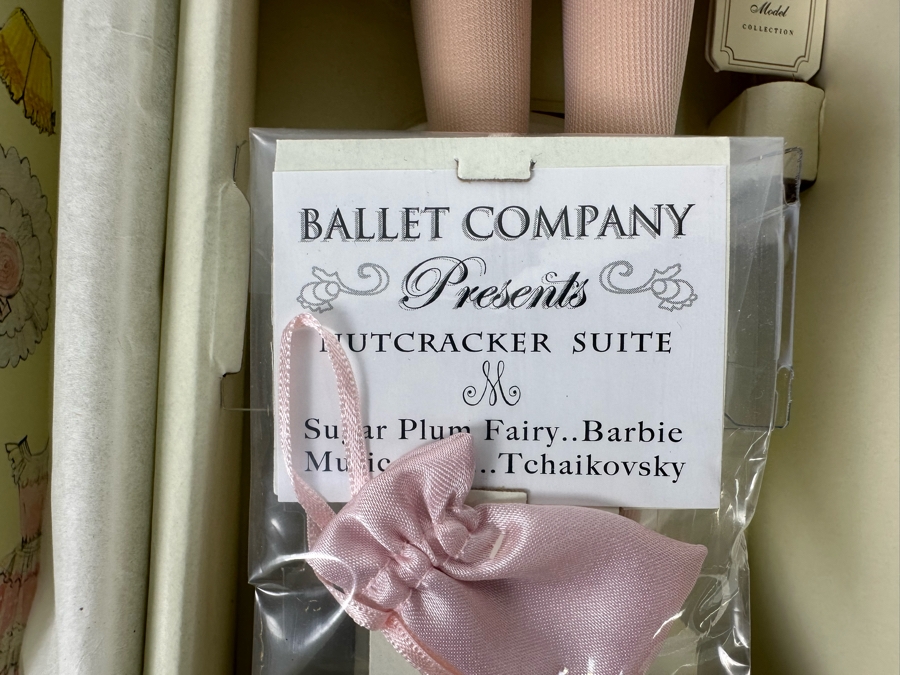 Fashion Model Collection Prima Ballerina Limited Edition Of 4,200 Gold Label Collection Mattel Barbie Doll 2009 New In Box P4753 [Photo 10]