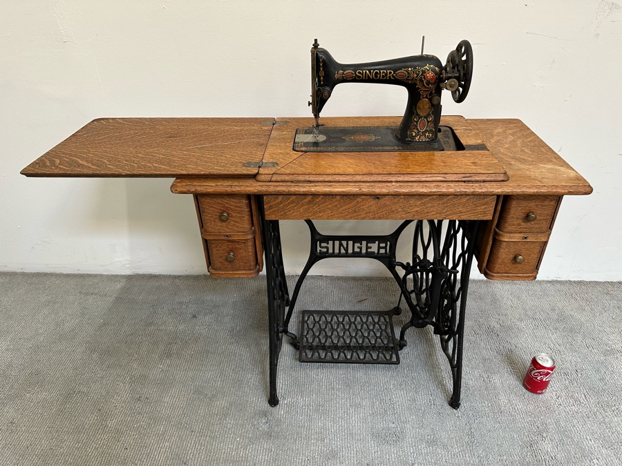 Antique Singer Treadle Sewing Machine With Tiger Oak Cabinet Missing Belt 36W X 18D X 30H [Photo 10]