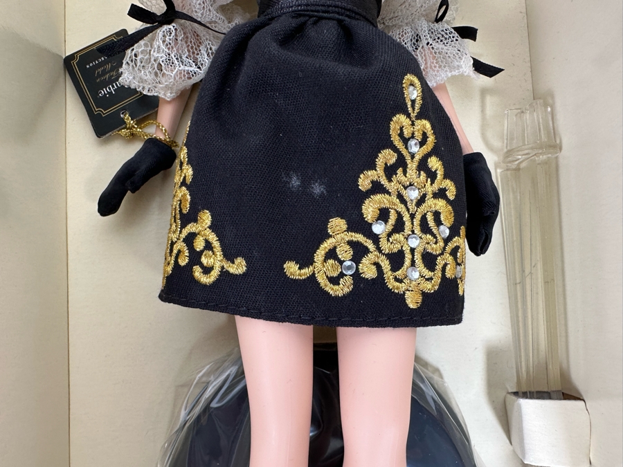 Fashion Model Collection Dulcissima Silkstone Body Limited Edition of 8,700 Gold Label Collection Mattel Barbie Doll 2013 New In Box BCP82 [Photo 7]