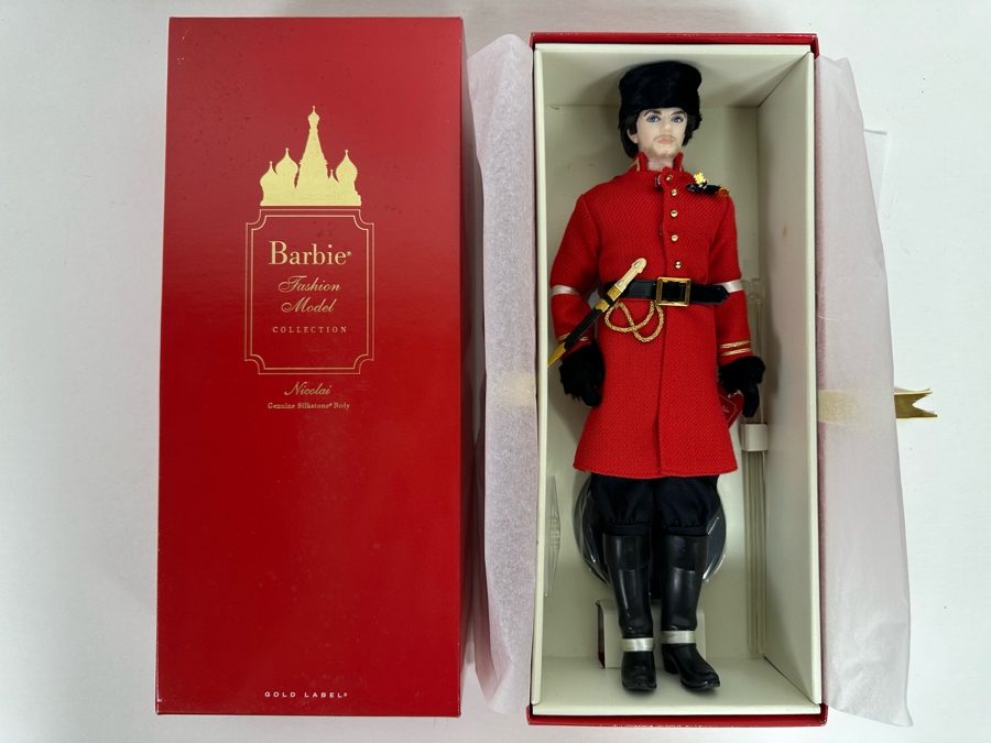 Fashion Model Collection Nicolai Silkstone Body Limited Edition of 4,000 Gold Label Collection Mattel Ken Doll 2010 New In Box T7679 [Photo 4]