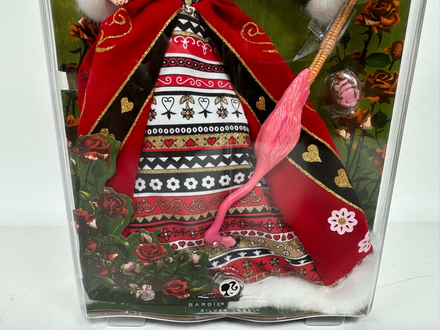 Alice in Wonderland Queen of Hearts Barbie Doll Limited Edition of 50,000 Silver Label Collection Mattel Barbie Doll 2007 New In Box L5850 [Photo 4]