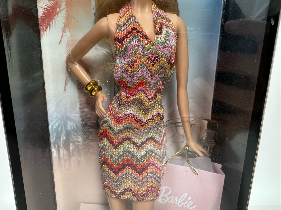 The Look City Shopper Black Label Collection Mattel Barbie Doll 2012 New In Box X8256 [Photo 6]