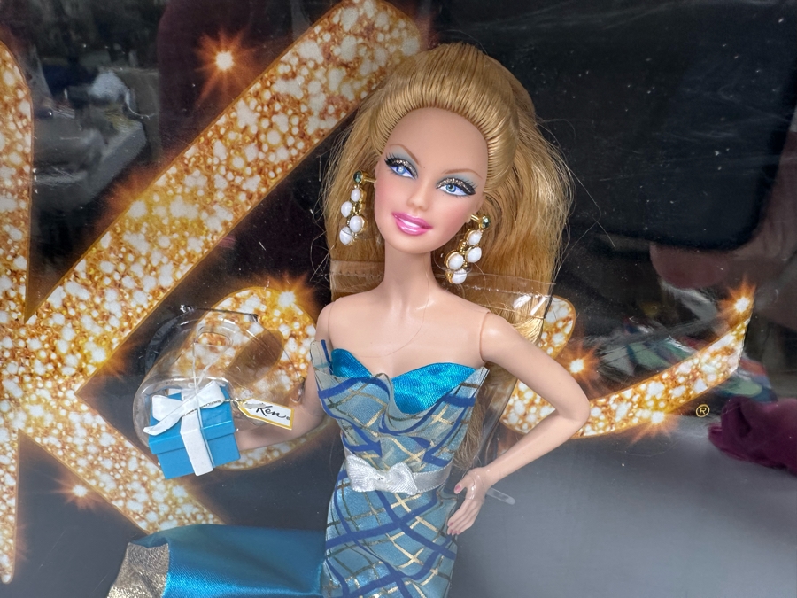 Bob Mackie Cher Doll Black Label Collection Mattel Barbie Doll 2007 New In Box X8256 [Photo 18]