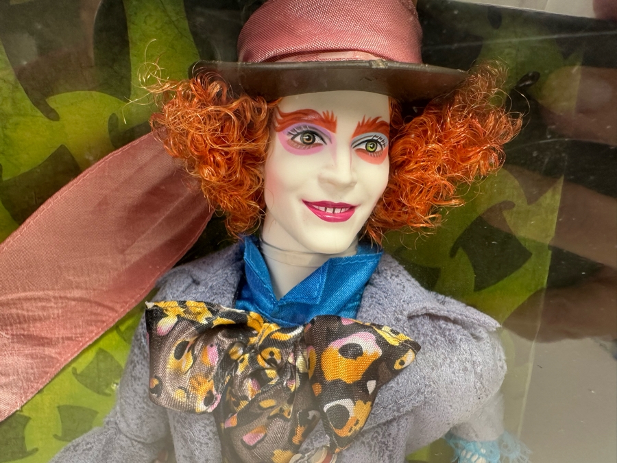 Disney Alice in Wonderland Mad Hatter Black Label Collection Mattel Barbie Doll 2009 New In Box T2104 [Photo 5]