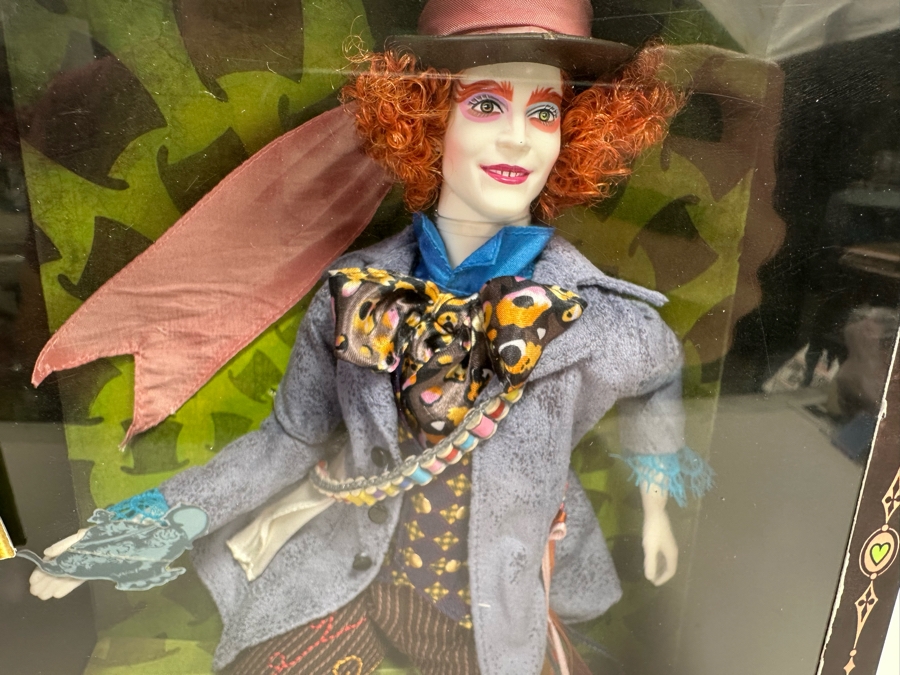 Disney Alice in Wonderland Mad Hatter Black Label Collection Mattel Barbie Doll 2009 New In Box T2104 [Photo 6]