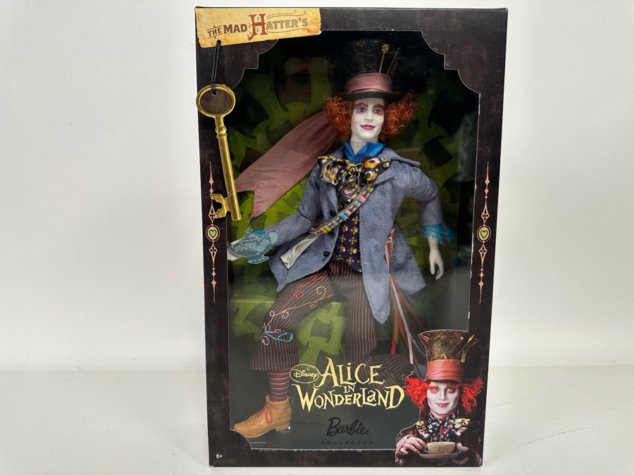 Disney Alice in Wonderland Mad Hatter Black Label Collection Mattel Barbie Doll 2009 New In Box T2104 [Photo 3]