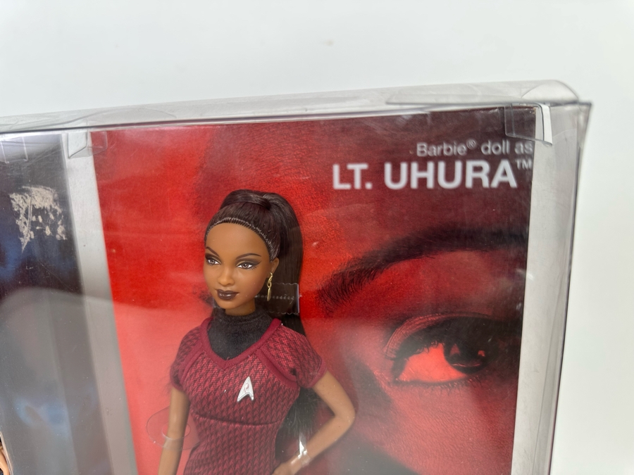 Star Trek Lt. Uhura Pink Label Collection Mattel Barbie Doll 2008 New In Box N5503 [Photo 13]