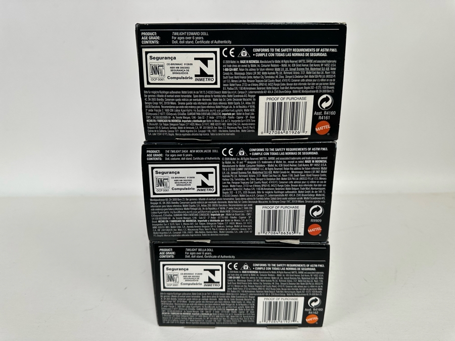 Twilight and New Moon Movie Pink Label Collection Mattel Barbie Dolls Edward, Jacob and Bella 2009 New In Box R4161/R9909/R4162 [Photo 16]