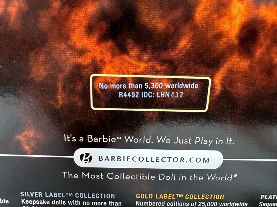 Athena Limited Edition of 5,300 Gold Label Collection Mattel Barbie Doll 2009 New In Box R4492 [Photo 14]
