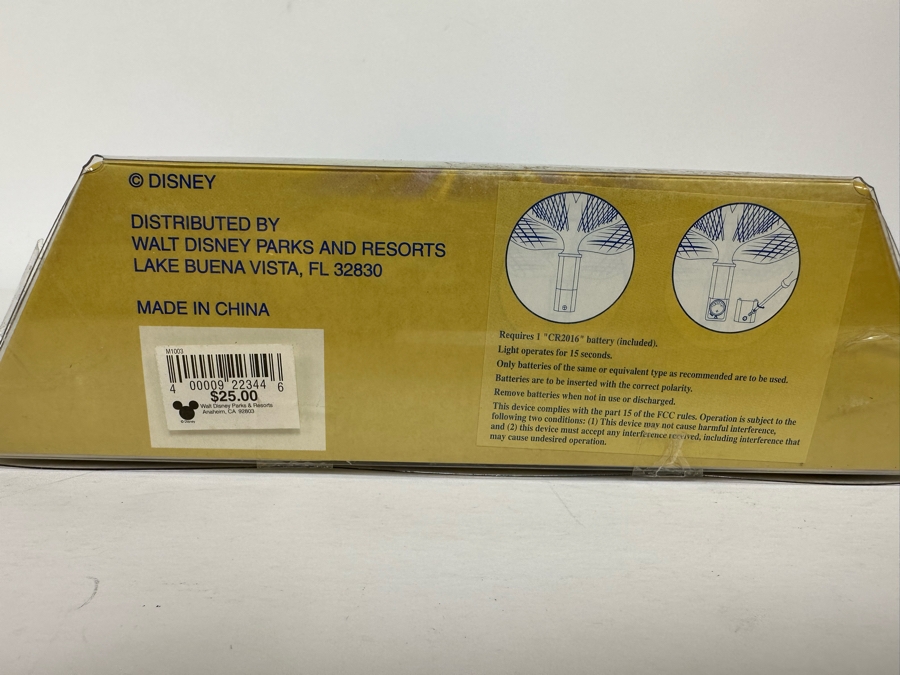 Walt Disney’s Tinker Bell Doll with Light Up Wings 50 Years of Disney Theme Parks Golden Edition New in Box [Photo 10]