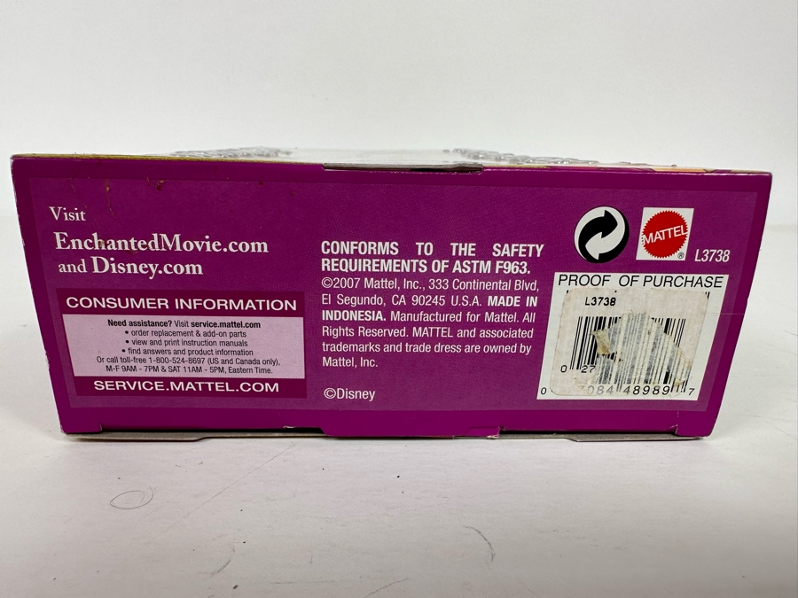Walt Disney’s Enchanted Giselle Doll 2007 New in Box L3738 [Photo 7]
