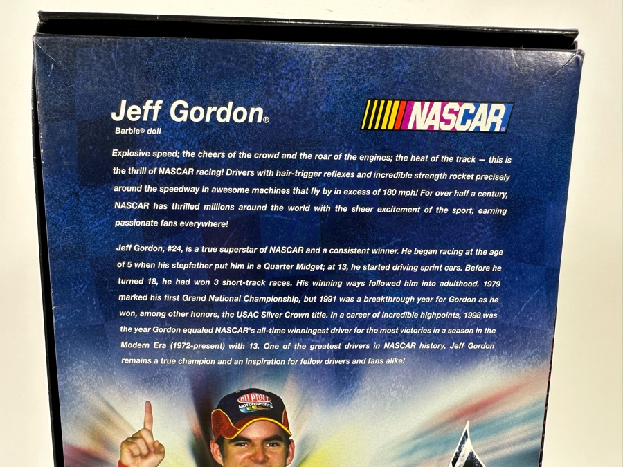 Jeff Gordon Pink Label Collection Mattel Barbie Doll 2006 New In Box K7905 [Photo 6]