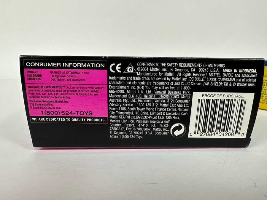 Catwoman and Batgirl Mattel Barbie Dolls 2004/2003 New In Box B5838/B5835 [Photo 14]