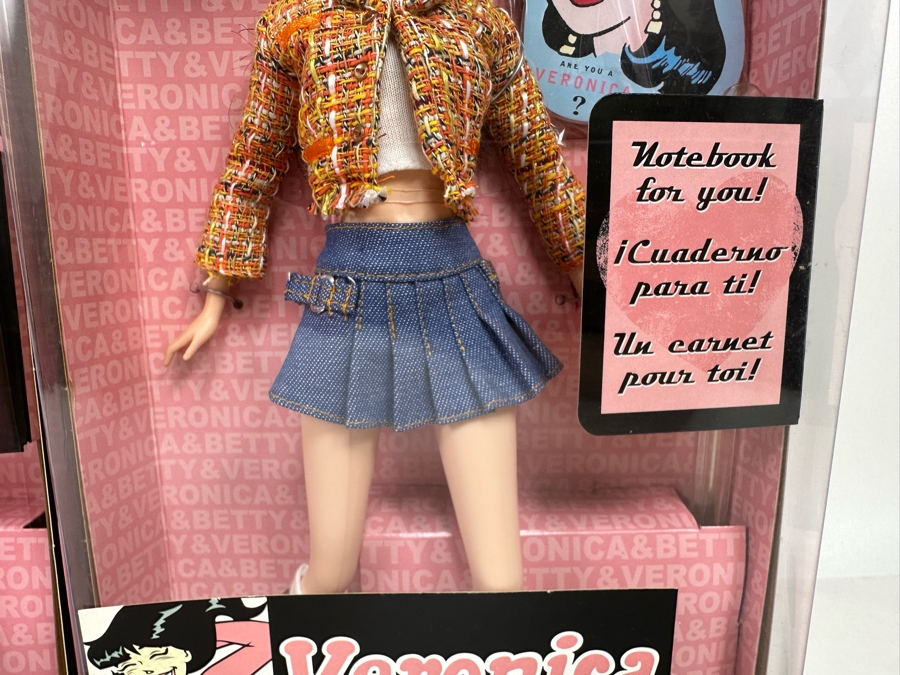 Betty and Veronica Mattel Barbie Dolls 2005 New In Box H7615/H7614 [Photo 6]