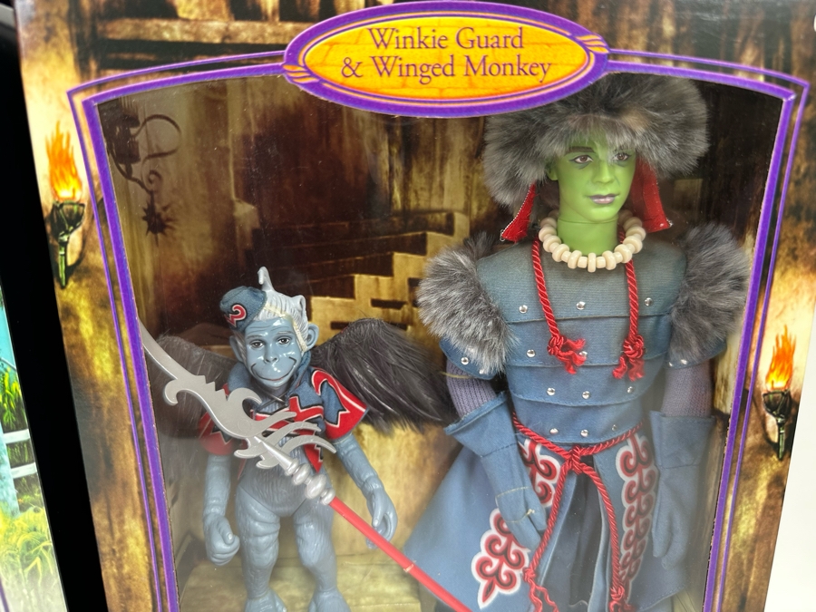 The Wizard of Oz Scarecrow and Winkie Guard & Winged Monkey Pink Collection Mattel Ken Dolls 2006 New In Box K8689/L1291 [Photo 6]
