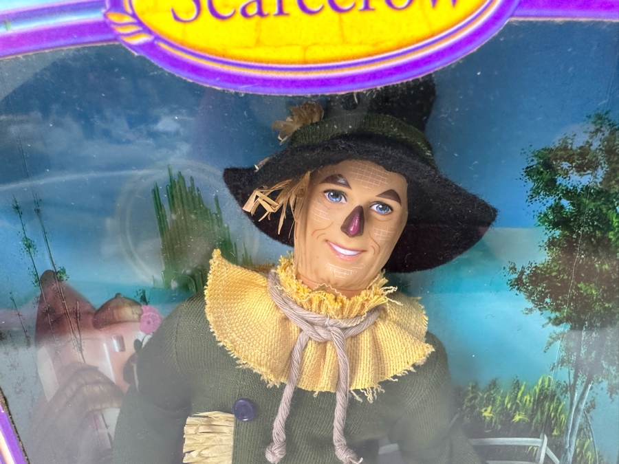 The Wizard of Oz Scarecrow and Winkie Guard & Winged Monkey Pink Collection Mattel Ken Dolls 2006 New In Box K8689/L1291 [Photo 4]
