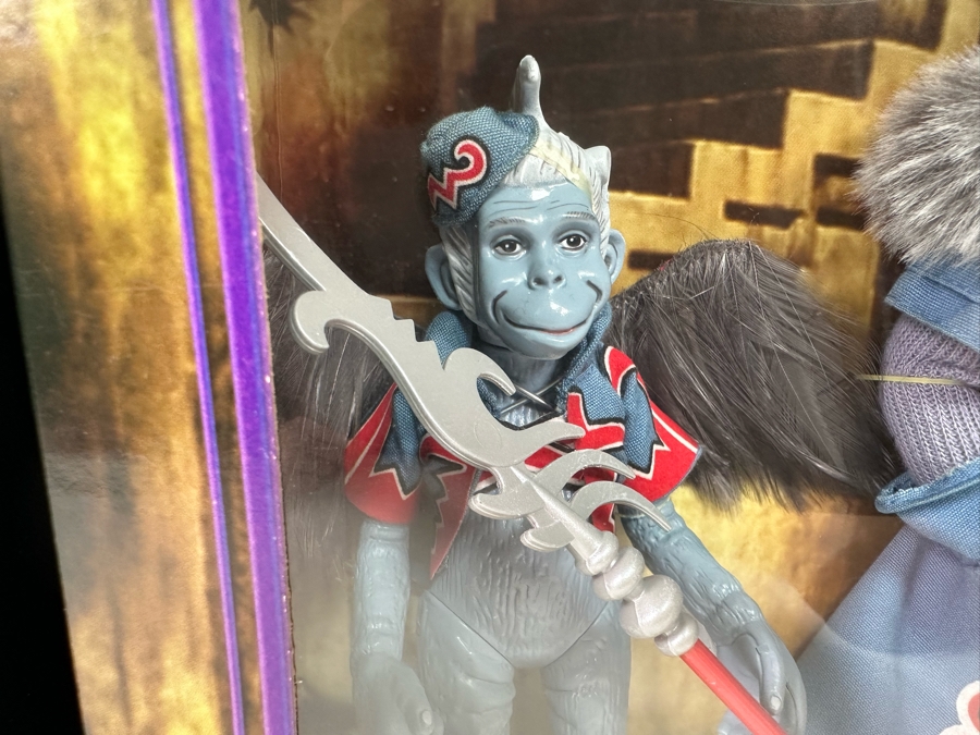 The Wizard of Oz Scarecrow and Winkie Guard & Winged Monkey Pink Collection Mattel Ken Dolls 2006 New In Box K8689/L1291 [Photo 8]