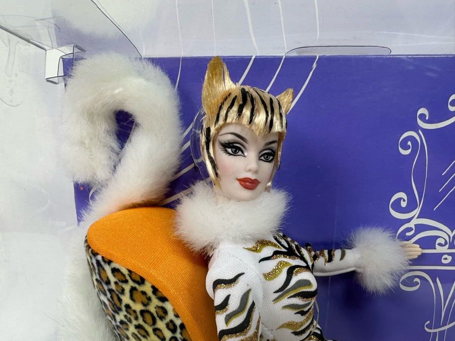 Lounge Kitties Collection White Tiger Mattel Barbie Doll 2003 New In Box C2478 [Photo 5]