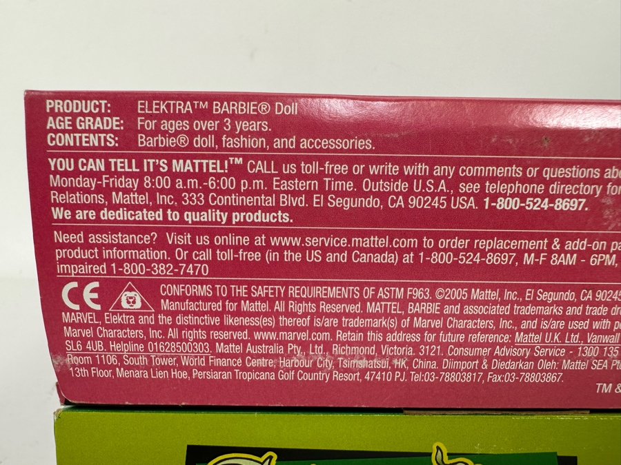 DC Comics Poison Ivy and Marvel Elektra Mattel Barbie Dolls 2004/2005 New In Box H1699/H1668 [Photo 9]