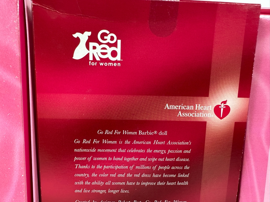 (2) Pink Ribbon and (1) Go Red for Women Pink Label Collection Mattel Barbie Dolls 2006/2007 New In Box K7957/J0932 [Photo 15]