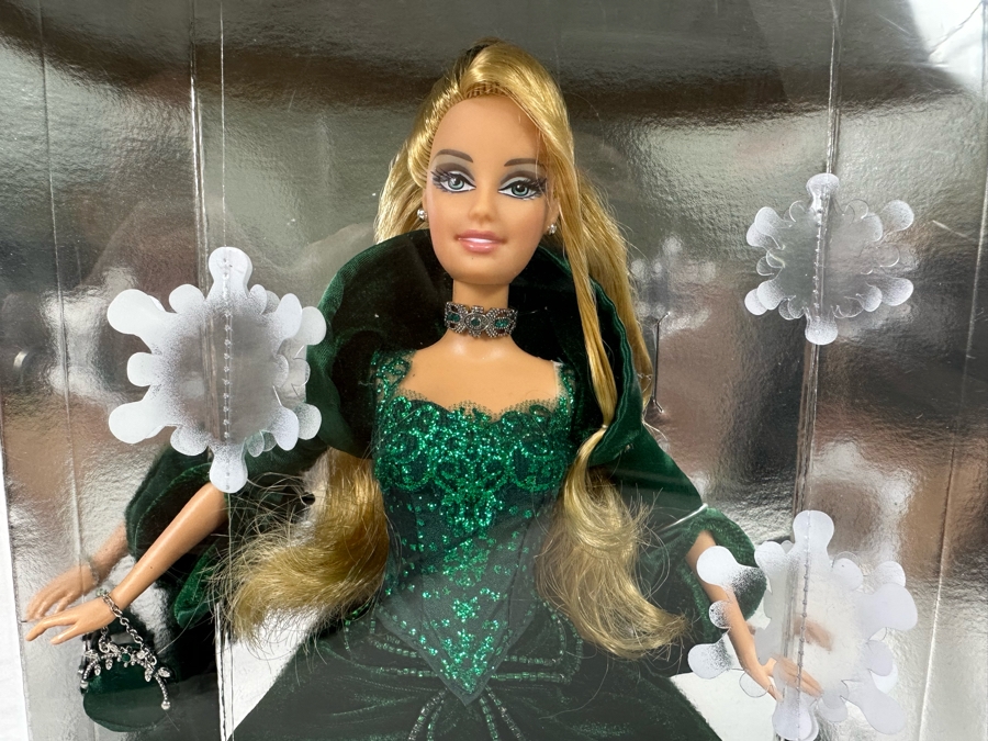 Special 2004 Edition Holiday Barbie and Winter Fantasy “First in the Series” 2003 Special Edition Mattel Barbie Dolls 2003/2004 New In Box B5848/B2519 [Photo 5]