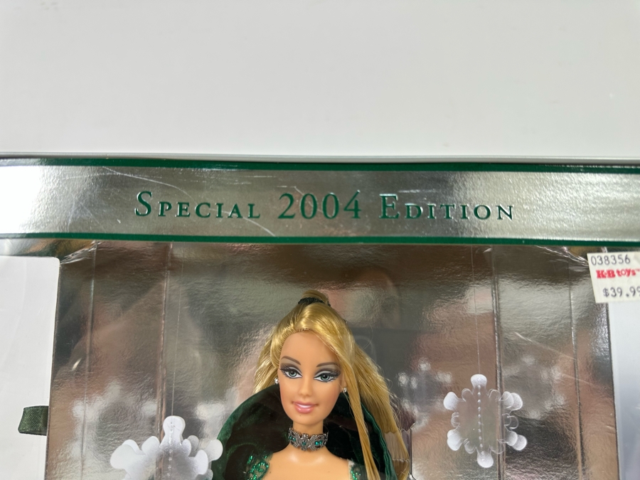 Special 2004 Edition Holiday Barbie and Winter Fantasy “First in the Series” 2003 Special Edition Mattel Barbie Dolls 2003/2004 New In Box B5848/B2519 [Photo 4]