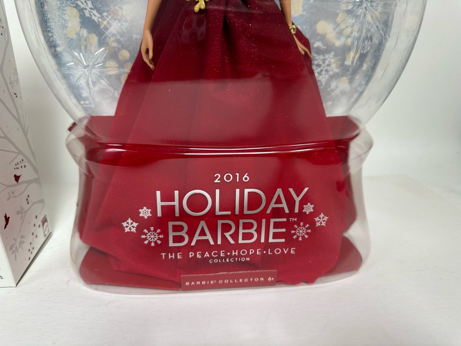 2015 and 2016 Holiday Barbies Mattel Barbie Collector Series 2014/2016 New In Box CHR76/DRD2 [Photo 8]