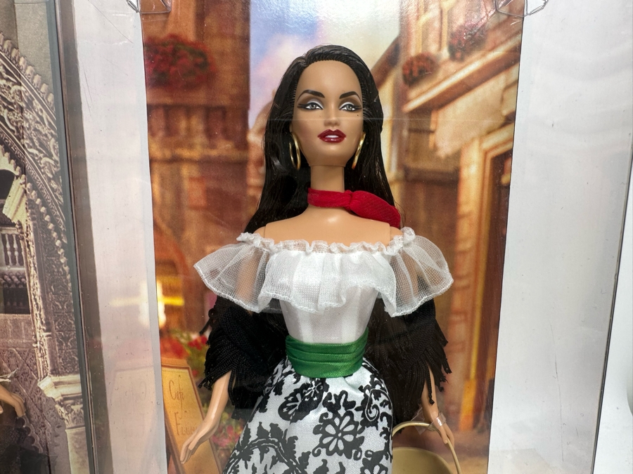 Dolls of the World: Spain and Italy Pink Label Collection Mattel Barbie Dolls 2007/2009 New In Box L9583/P3488 [Photo 3]