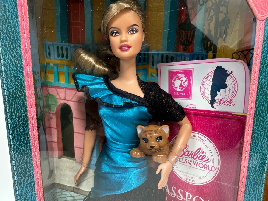 Dolls of the World: Argentina and Morocco Pink Label Collection Mattel Barbie Dolls 2011/2012 New In Box W3375/X8425 [Photo 9]