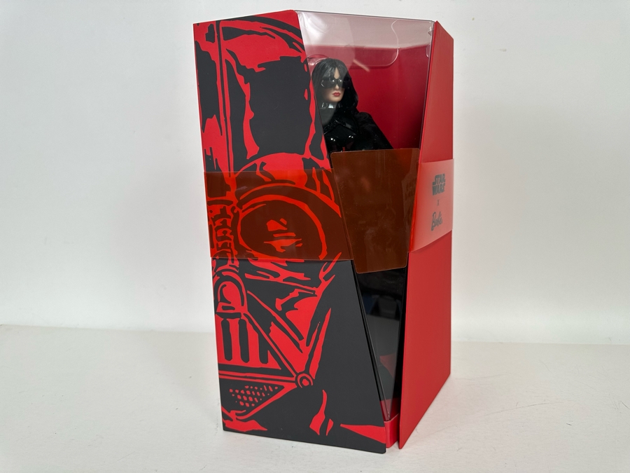 Star Wars Darth Vader x Barbie Limited Edition of 21,200 Mattel Barbie Doll 2019 New In Box GHT80 [Photo 9]