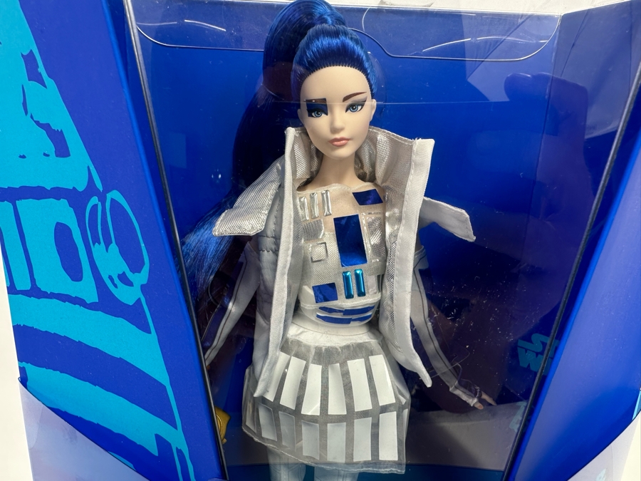 Star Wars R2D2 x Barbie Limited Edition of 20,000 Mattel Barbie Doll 2019 New In Box GHT79 [Photo 4]