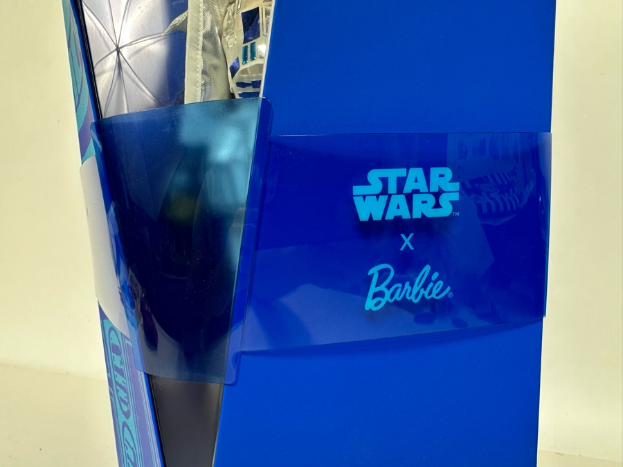Star Wars R2D2 x Barbie Limited Edition of 20,000 Mattel Barbie Doll 2019 New In Box GHT79 [Photo 8]