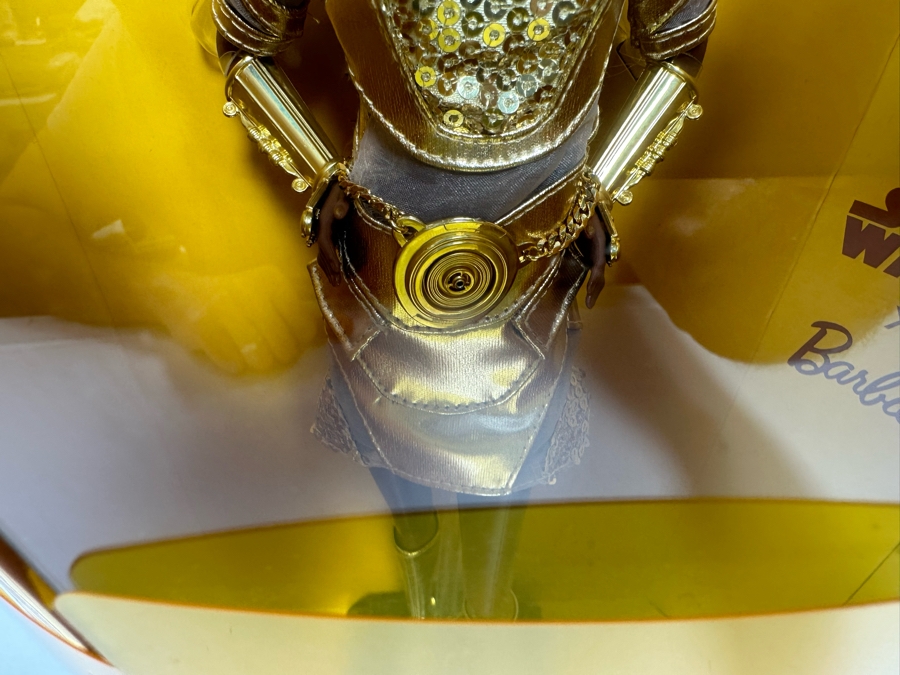 Star Wars C-3PO x Barbie Limited Edition of 20,000 Mattel Barbie Doll 2019 New In Box GLY30 [Photo 8]