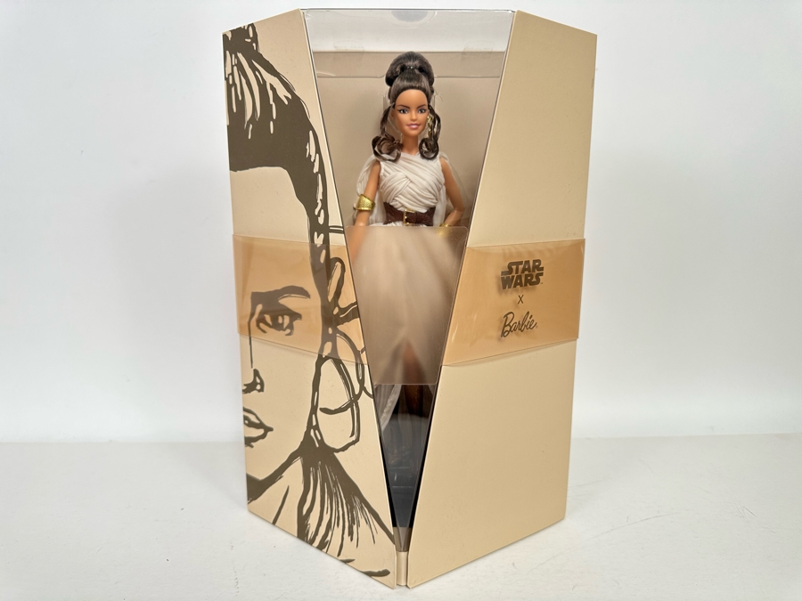 Star Wars Rey x Barbie Limited Edition of 20,000 Mattel Barbie Doll 2019 New In Box GLY28 [Photo 2]