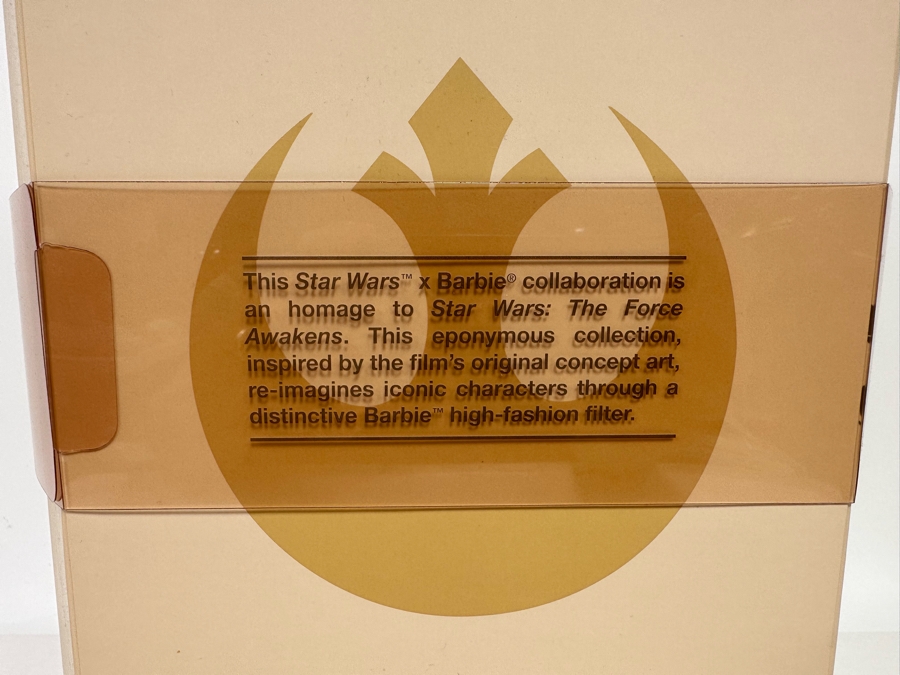 Star Wars Rey x Barbie Limited Edition of 20,000 Mattel Barbie Doll 2019 New In Box GLY28 [Photo 9]