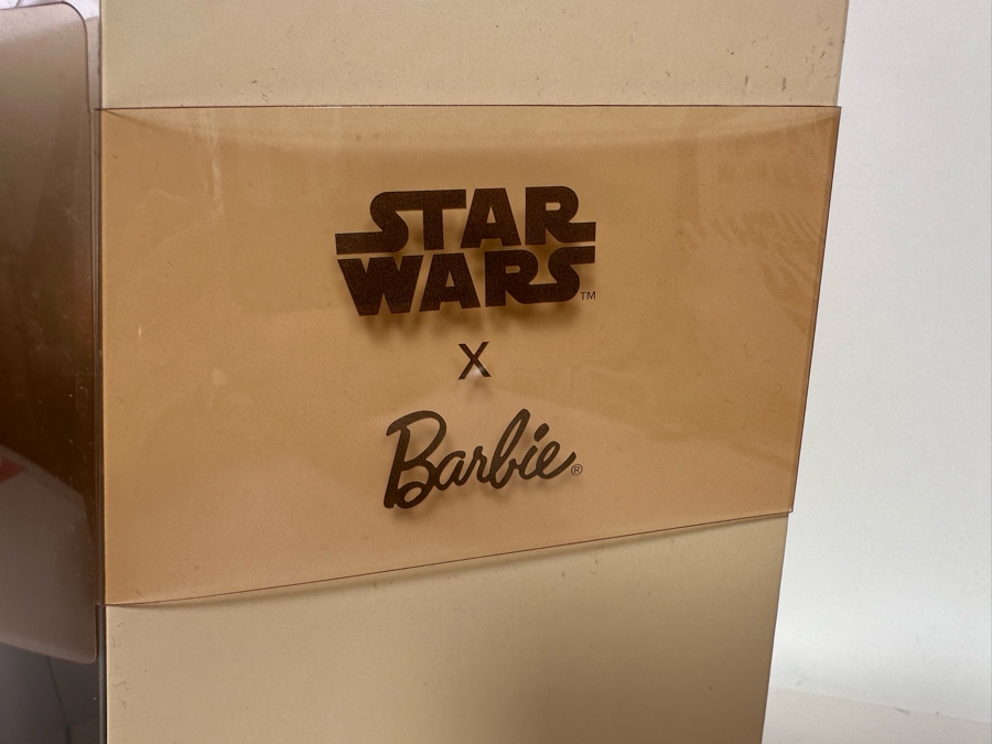 Star Wars Rey x Barbie Limited Edition of 20,000 Mattel Barbie Doll 2019 New In Box GLY28 [Photo 6]