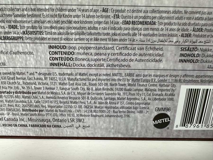 Star Wars Chewbacca x Barbie Limited Platinum Edition of 5,000 Mattel Barbie Doll 2019 New In Box GMM96 [Photo 18]