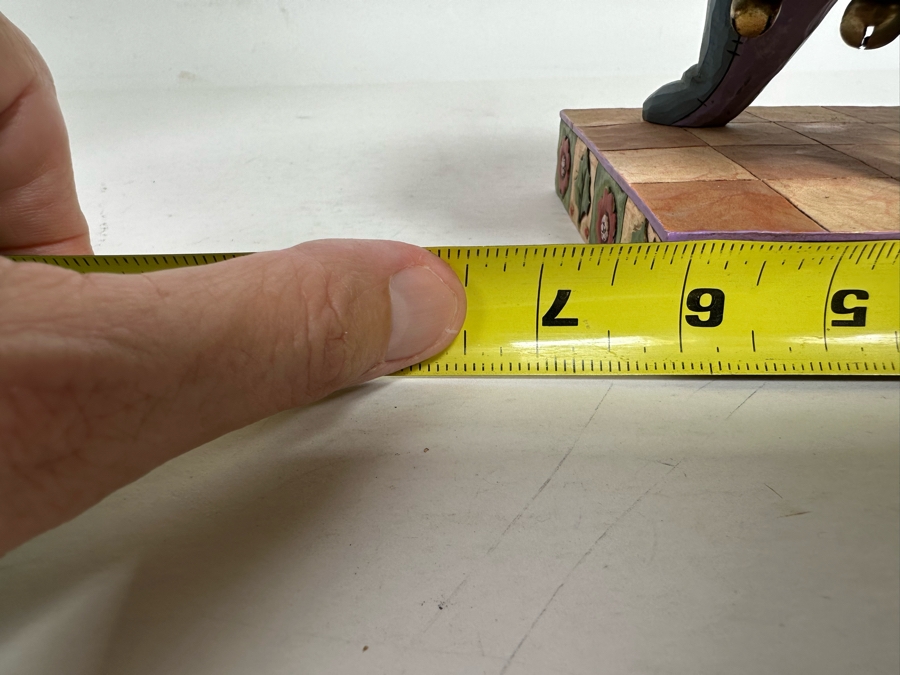 Eeyore Life of the Party By Jim Shore for Enesco Disney Traditions: Showcase Collection with Original Box 4008067 6.5W x 4D x 7H [Photo 16]