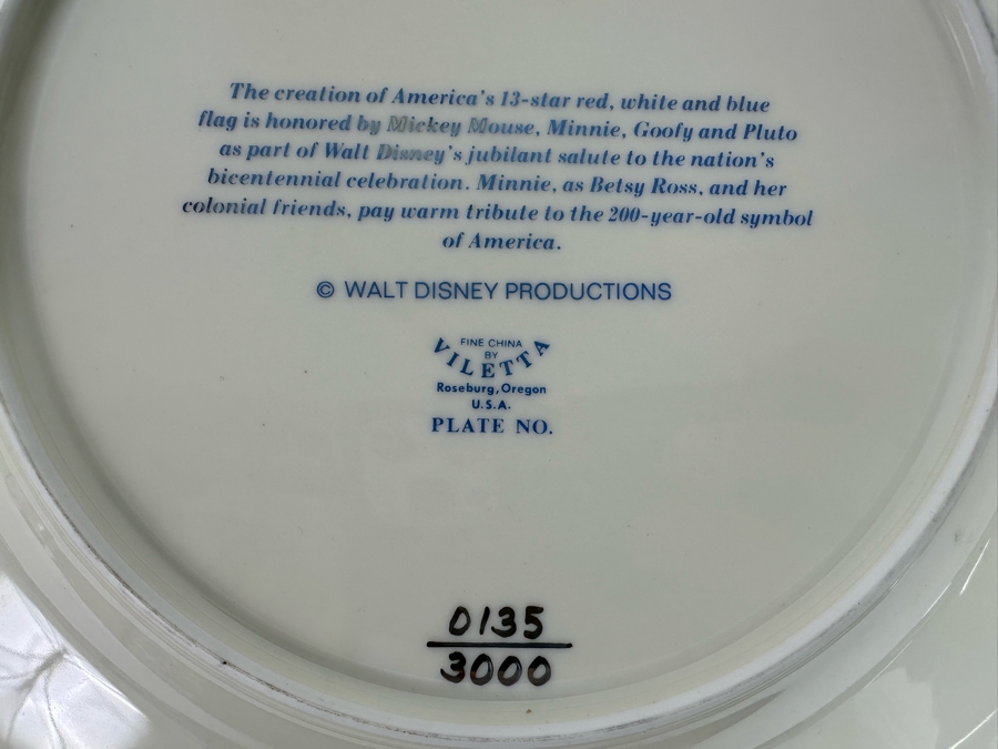 Disneyland “America on Parade” Bicentennial Celebration Plate by Viletta Plate No. 135/3000 11R [Photo 10]