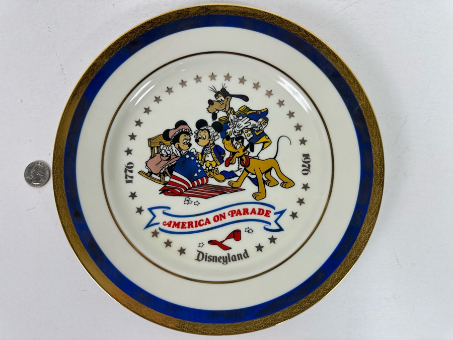 Disneyland “America on Parade” Bicentennial Celebration Plate by Viletta Plate No. 135/3000 11R [Photo 3]