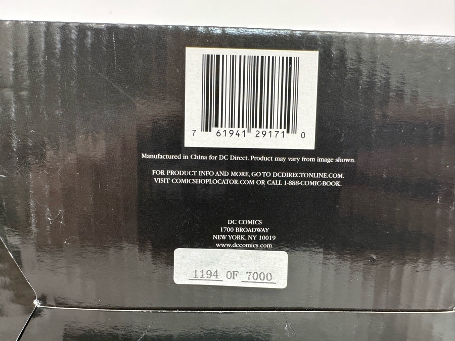 Cover Girls of the DC Universe Poison Ivy Statue Limited Edition 1194/7000 4.24W x 4.25D x 9.75H [Photo 12]