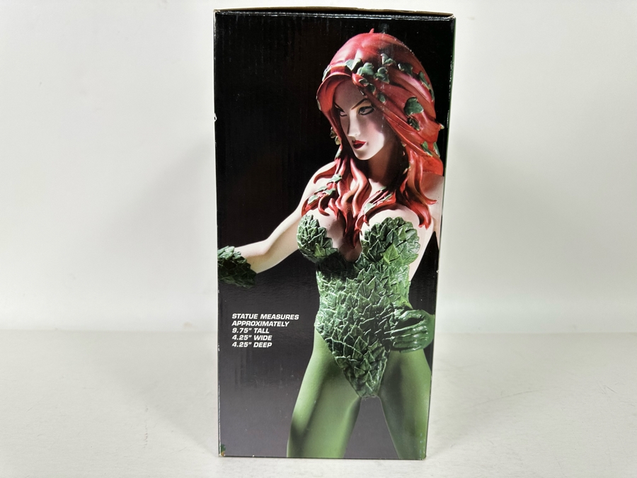 Cover Girls of the DC Universe Poison Ivy Statue Limited Edition 1194/7000 4.24W x 4.25D x 9.75H [Photo 8]