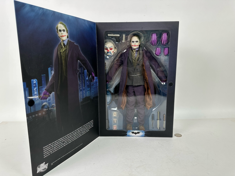 Batman The Dark Night “The Joker” 1:6 Scale Deluxe Collector Figure DC Comics [Photo 5]