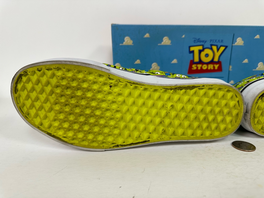 Disney Pixar “Toy Story” Alien Vans Mens 6.0/Womens 7.5 Like New with Box [Photo 9]