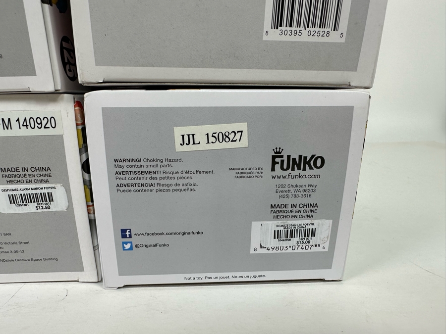 Disney Funko Vinyl Figurines Including: Hula Minion, Gone Batty, Santa Claus, Fire Alarm Minion, Stan Lee and Rudolf [Photo 16]