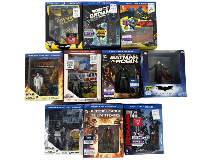 Batman Blu-Ray DVD Combo Lot Including Many Action Figures [Photo 1]